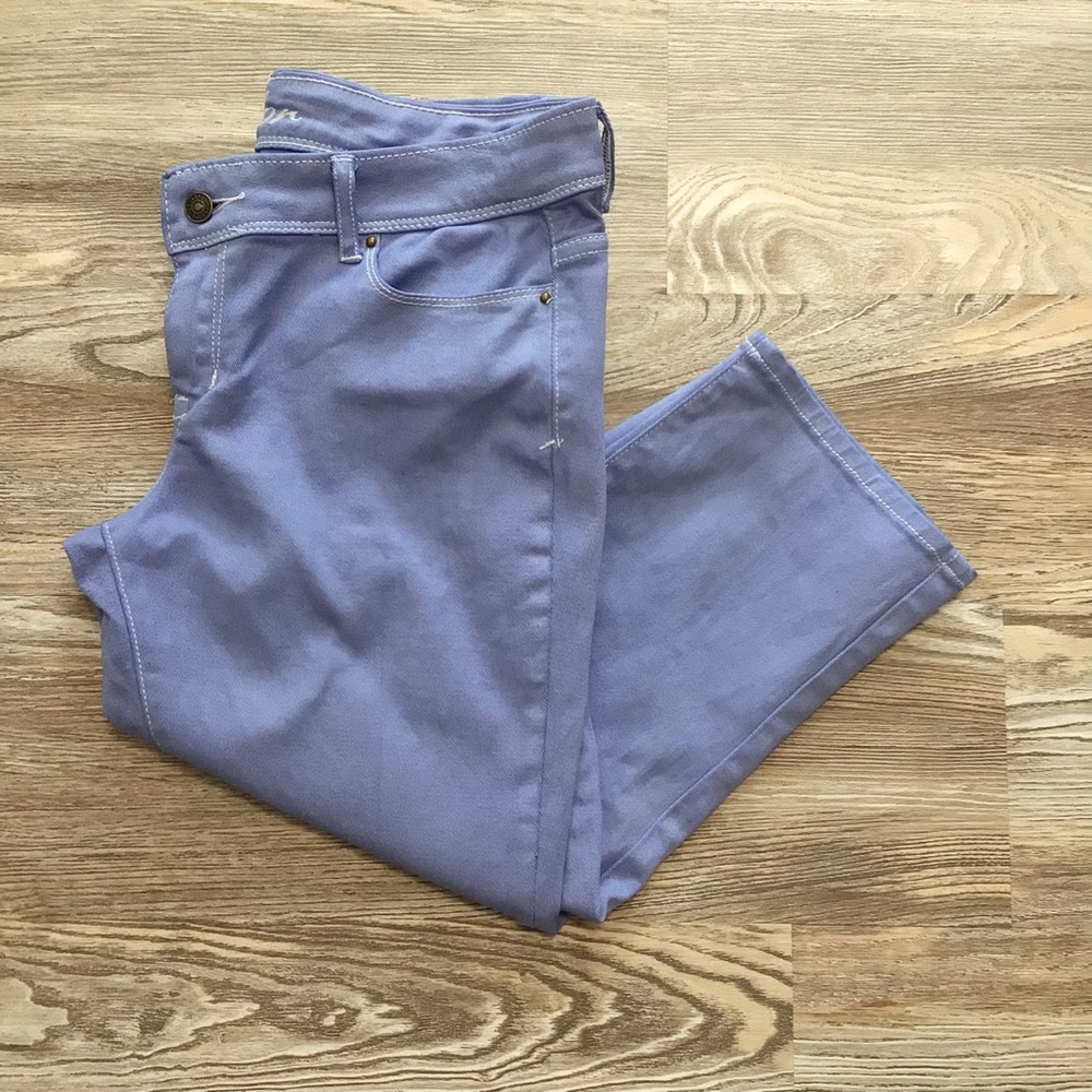 dELiAs Taylor Mid Rise Denim Capris Custom Dyed Indigo 11/12